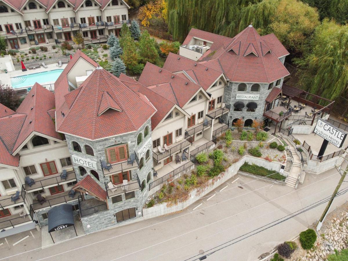 The Castle At Swan Lake Vernon Exterior foto